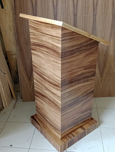Creaciones de madera franco