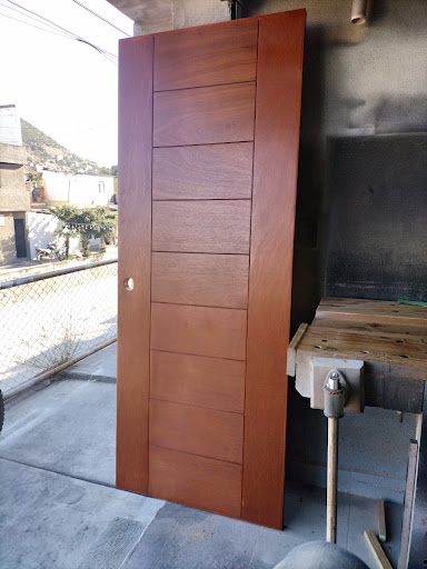 Carpintería "MORE"