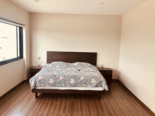 Todo En Madera. Zalaya