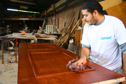 Carpintería y maqueos California