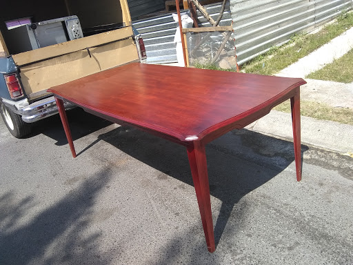 Carpinteria Los Sabinos.