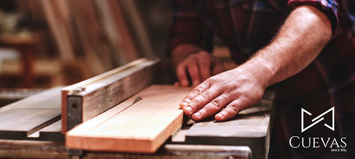 Cuevas Carpintería