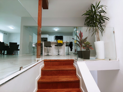 Alamo Cocinas y Closets Carpinteria